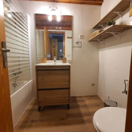 Ix Apartment